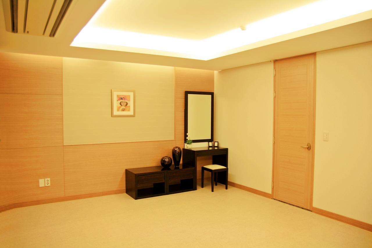 Hantan River Spa Hotel Cheorwon Bagian luar foto