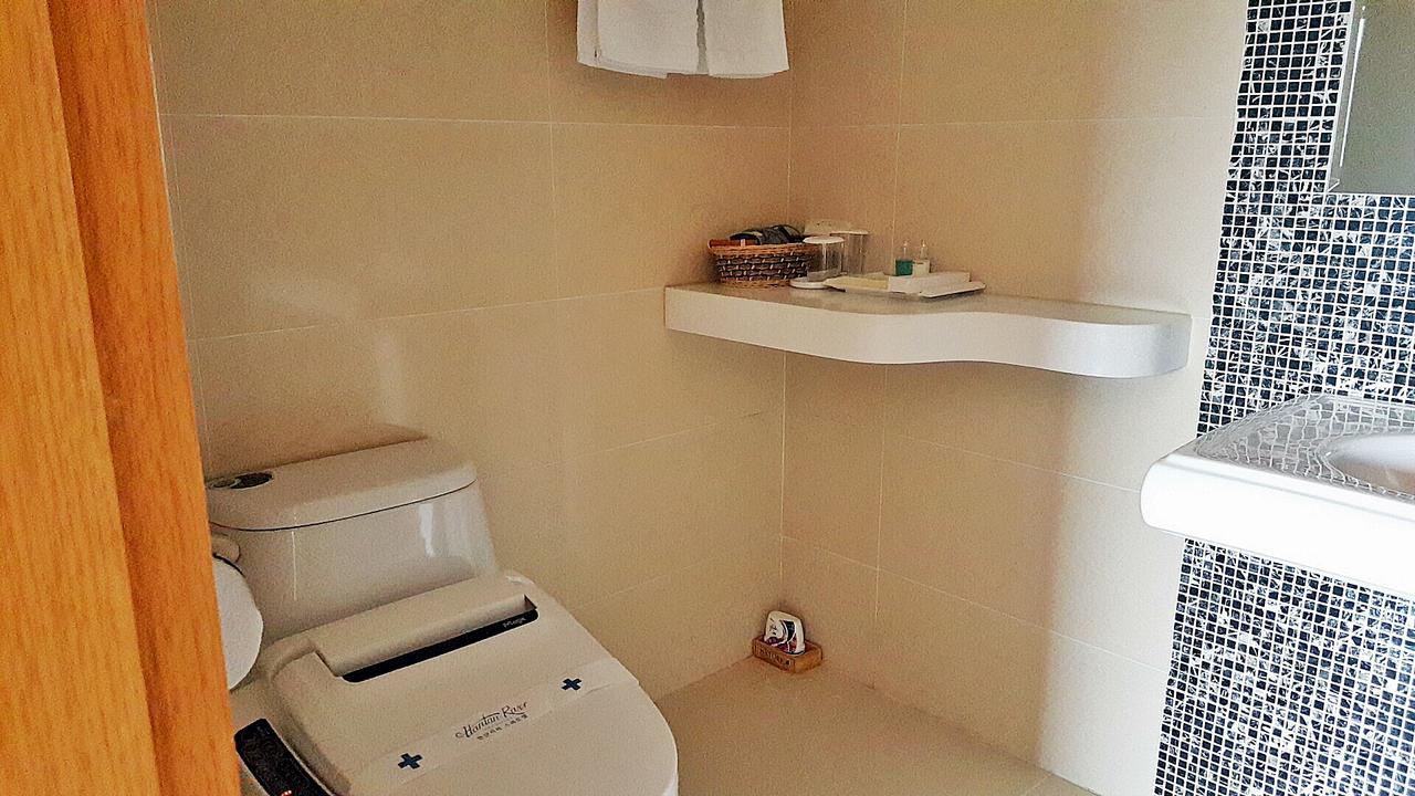 Hantan River Spa Hotel Cheorwon Bagian luar foto